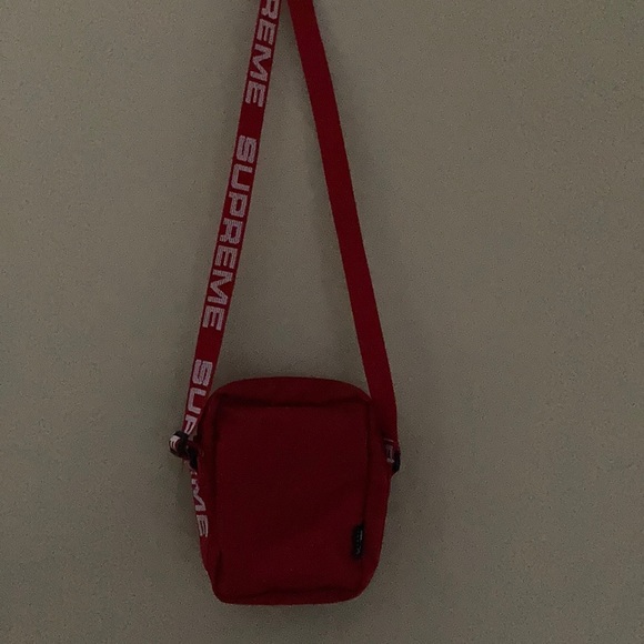 Supreme NY Red Shoulder Bag SS18 Side Bag rare - Main Image